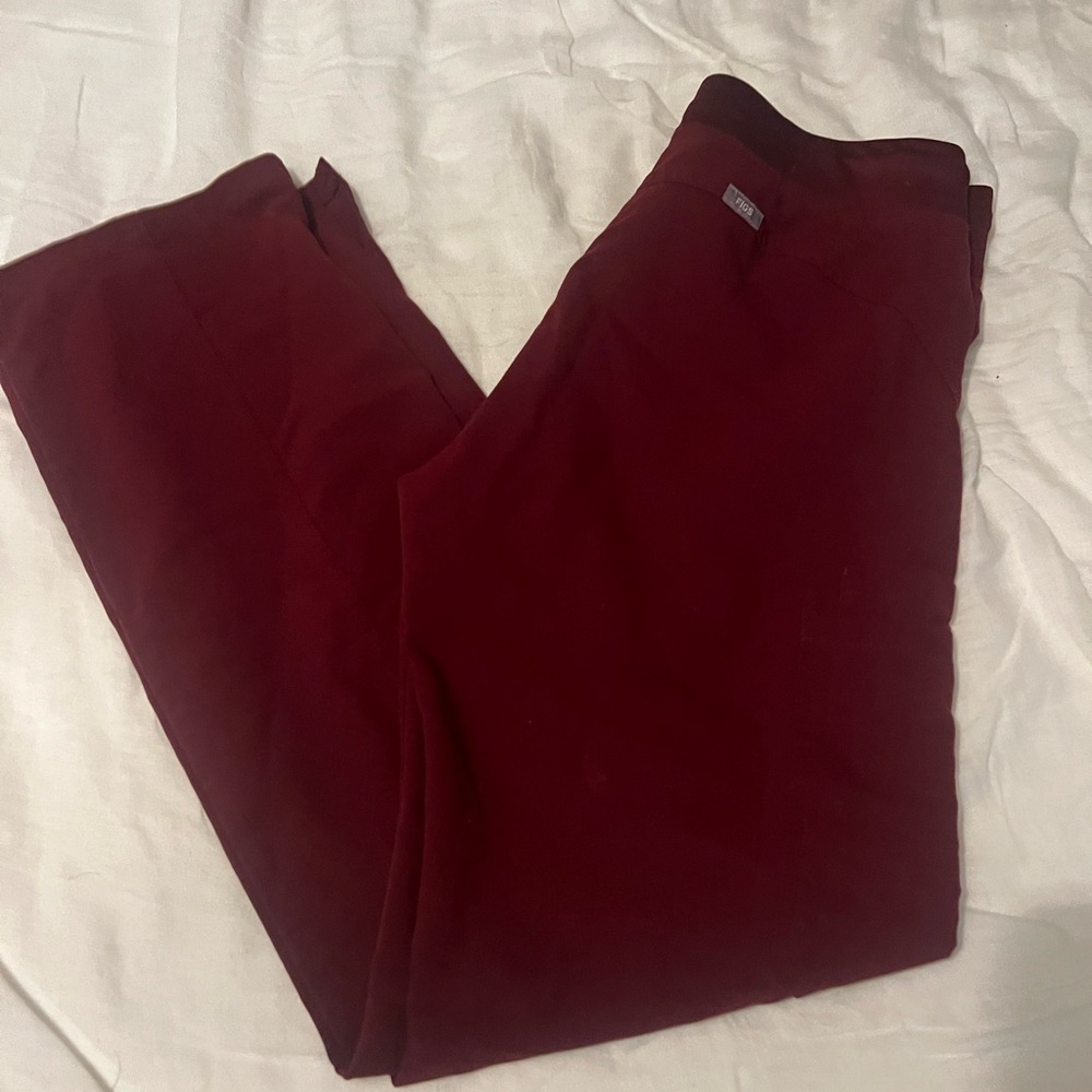 Figs Women's Burgundy Kade scrub pants